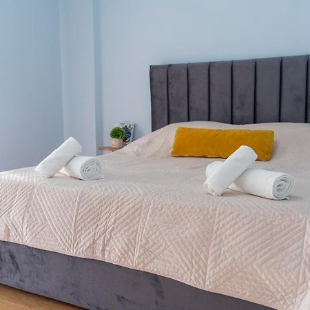 Cane Apartment New Bazaar Tiran Dış mekan fotoğraf