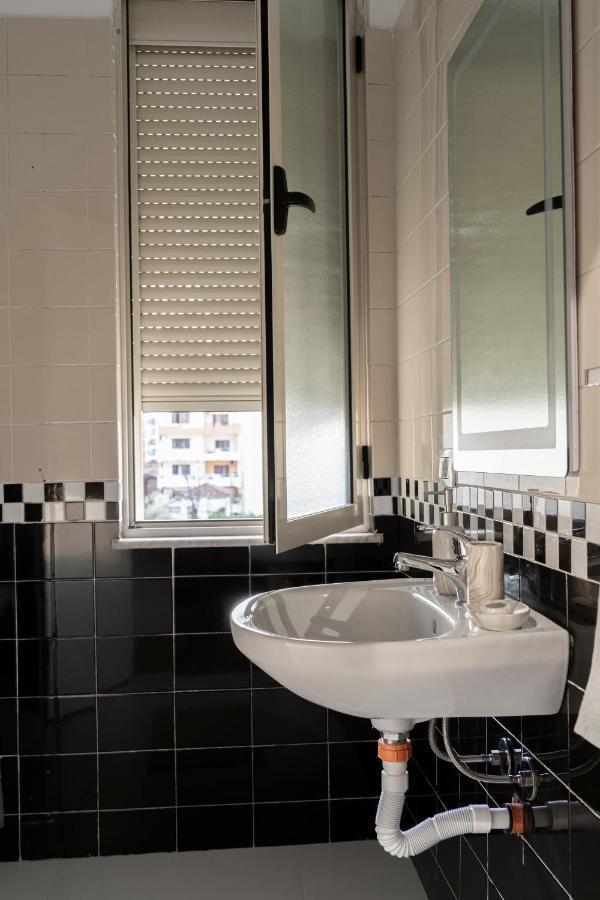 Cane Apartment New Bazaar Tiran Dış mekan fotoğraf